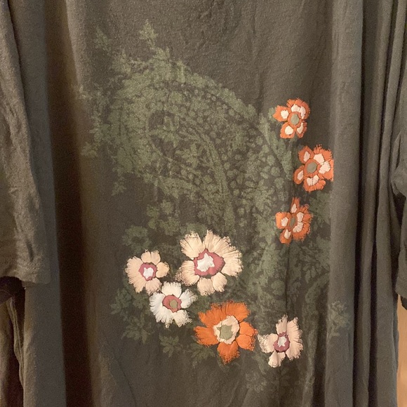 Torrid Super Soft Knits Olive Green Floral Cold Shoulder Tee Shirt Plus Size 5 - Picture 6 of 13
